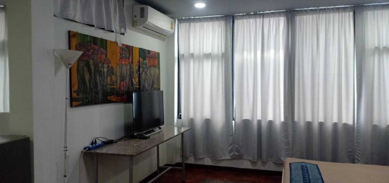 Sriyanar Place Bangkok Kültér fotó