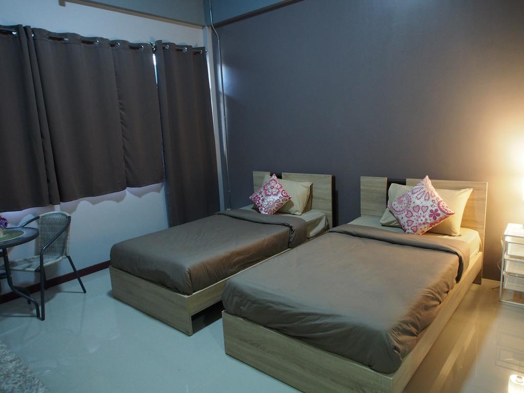 Sriyanar Place Bangkok Kültér fotó